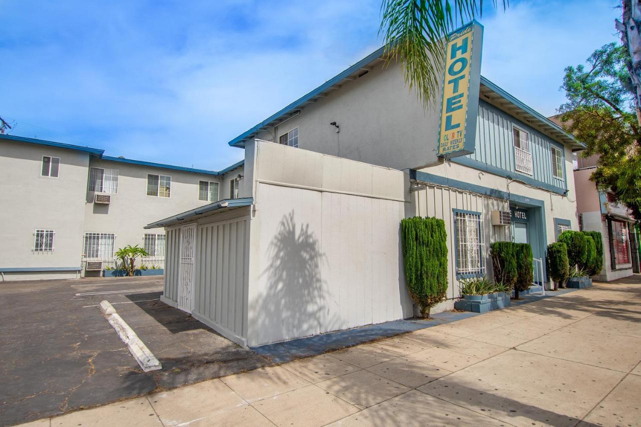 Pride Hotel Commerce Exterior photo